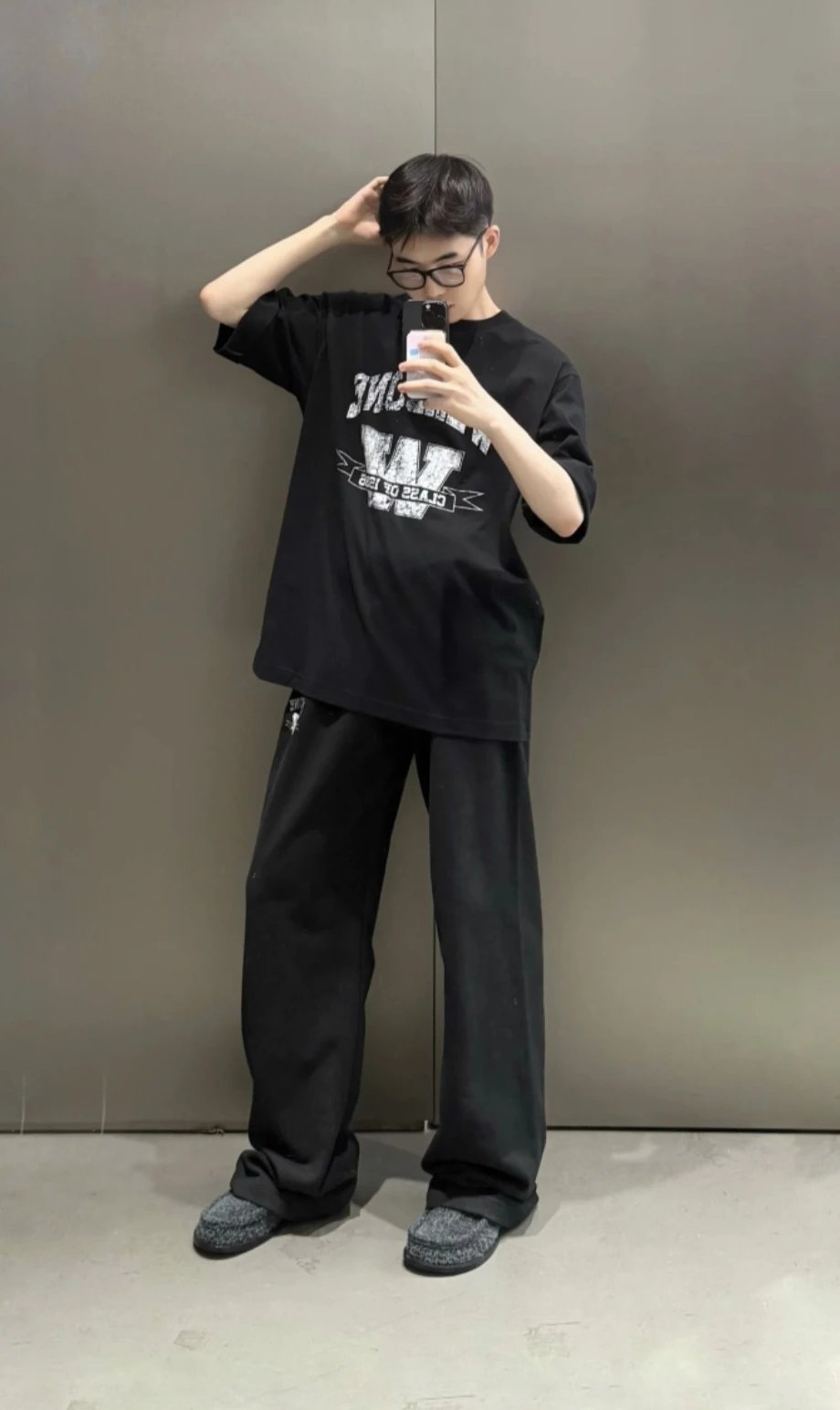 RD-C080 · Collegiate Relaxed Trousers showcase view 6