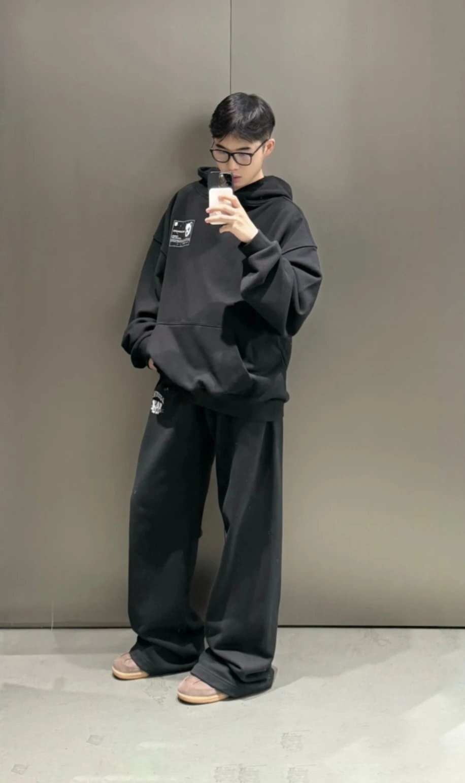 RD-C080 · Collegiate Relaxed Trousers showcase view 8