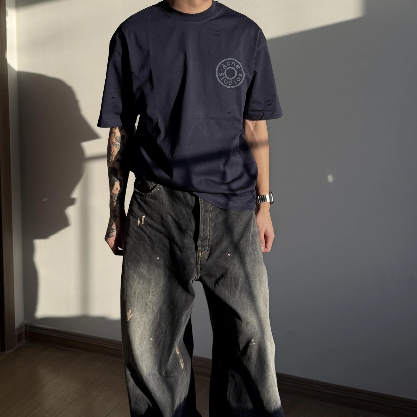 RD-C054 · Distressed Logo-Print Unisex T-Shirt showcase view 3