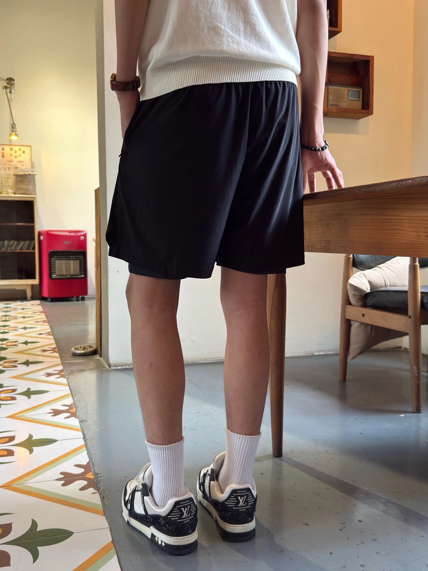 RD-C070 · Double-Layer Performance Shorts showcase view 4