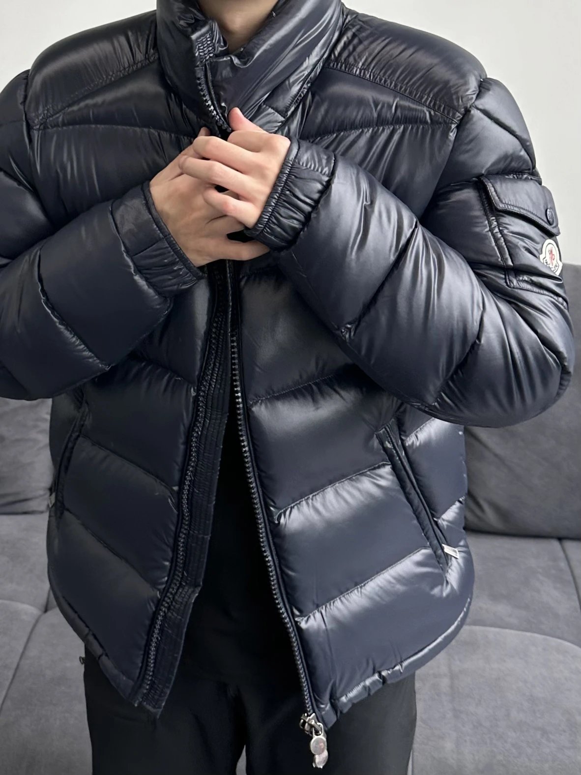 RD-C035 · Gloss-Finish Hooded Down Jacket showcase view 6