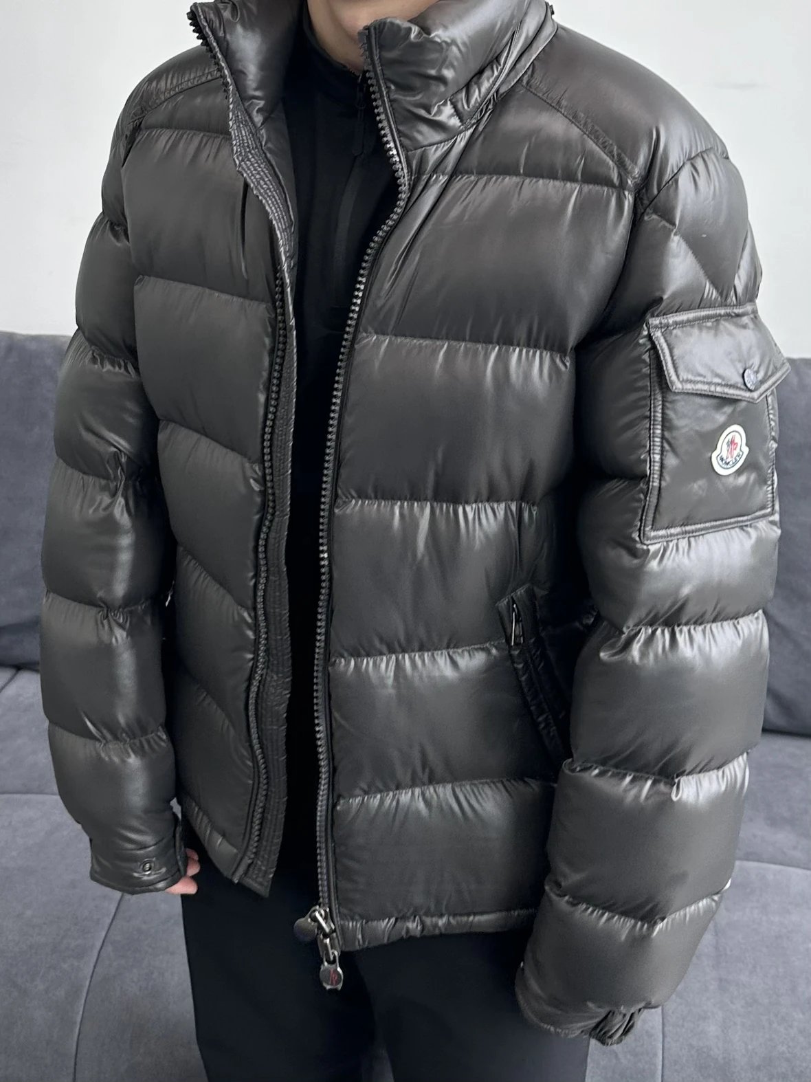 RD-C035 · Gloss-Finish Hooded Down Jacket showcase view 8