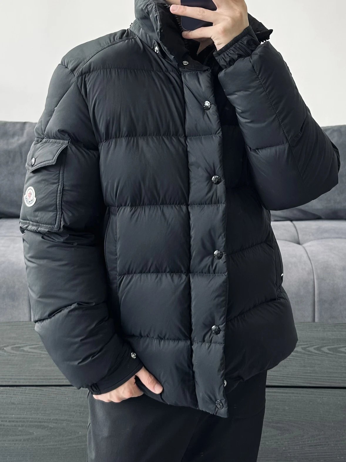 RD-C035 · Gloss-Finish Hooded Down Jacket showcase view 9