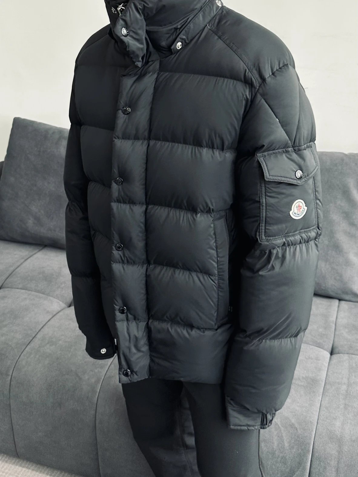RD-C035 · Gloss-Finish Hooded Down Jacket showcase view 10