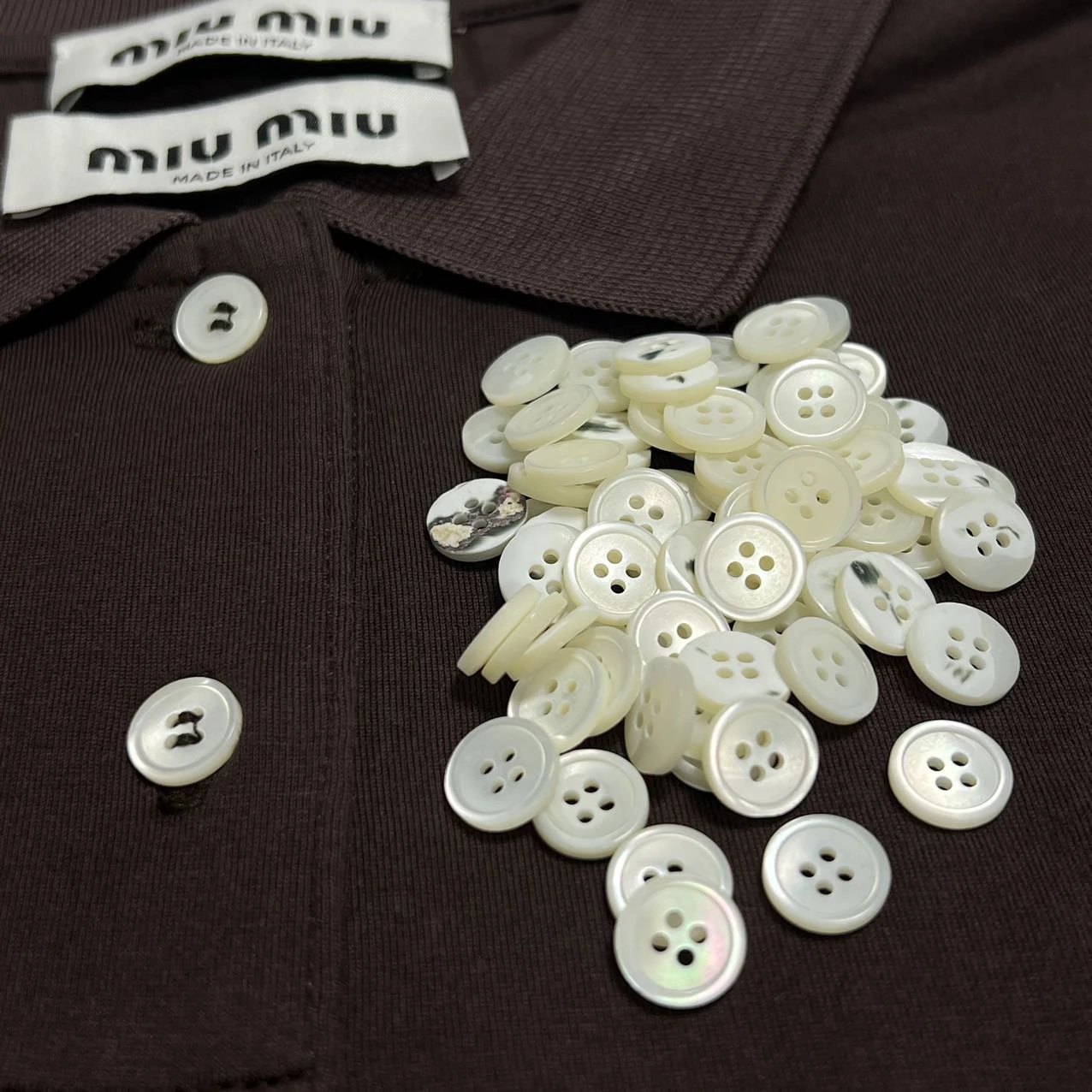 Buttons and neck labels