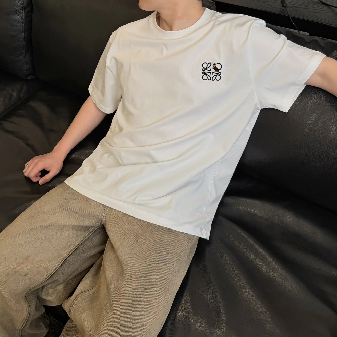 RD-C071 · Multi-Thread Embroidered T-Shirt showcase view 1