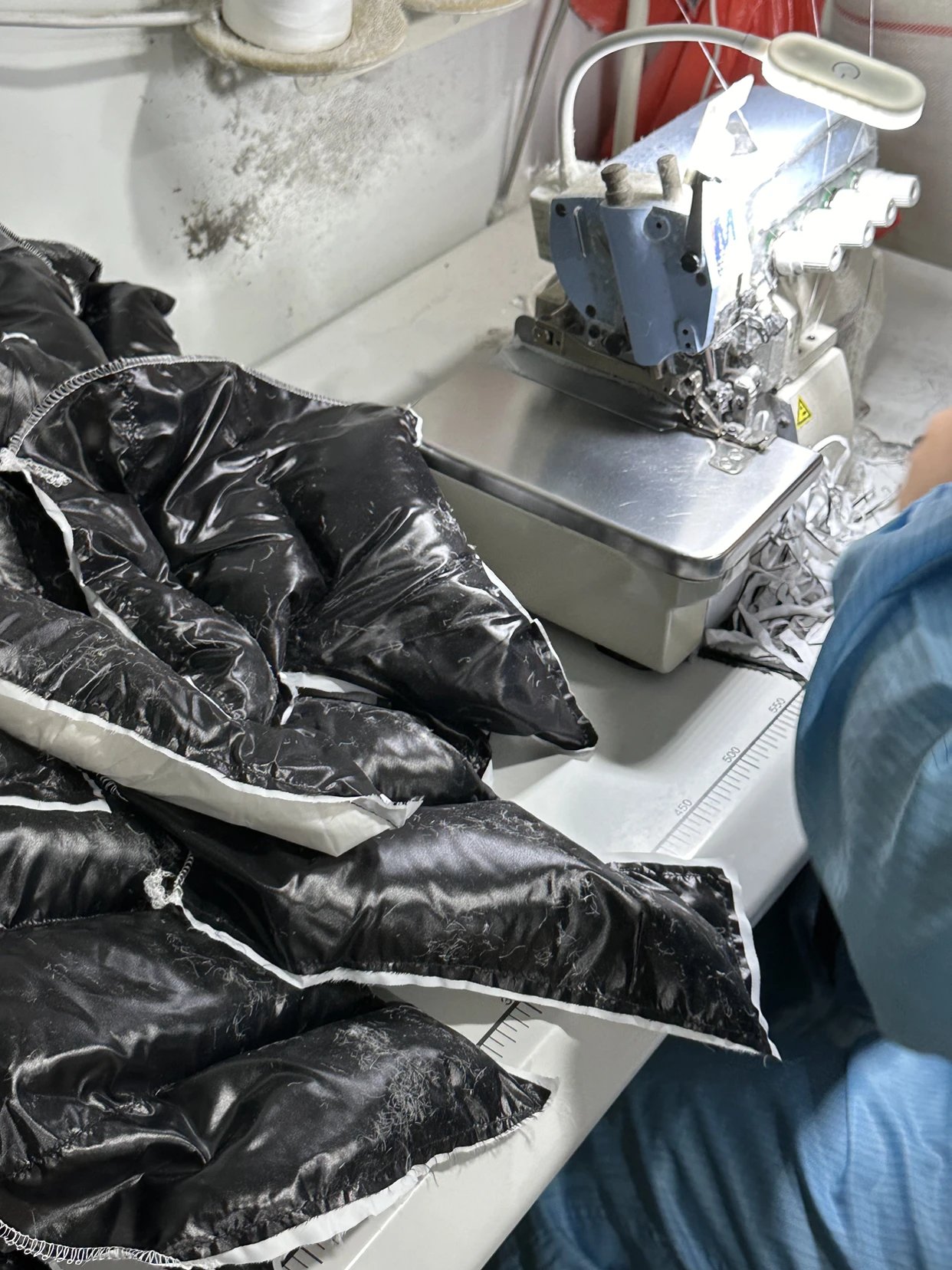 Overlocked seam finishing