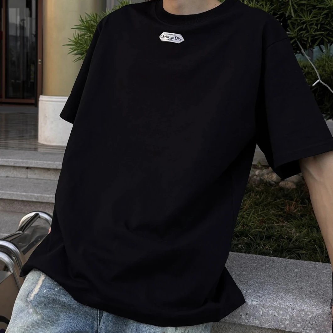 RD-C120 · Relaxed Cotton T-Shirt showcase view 2