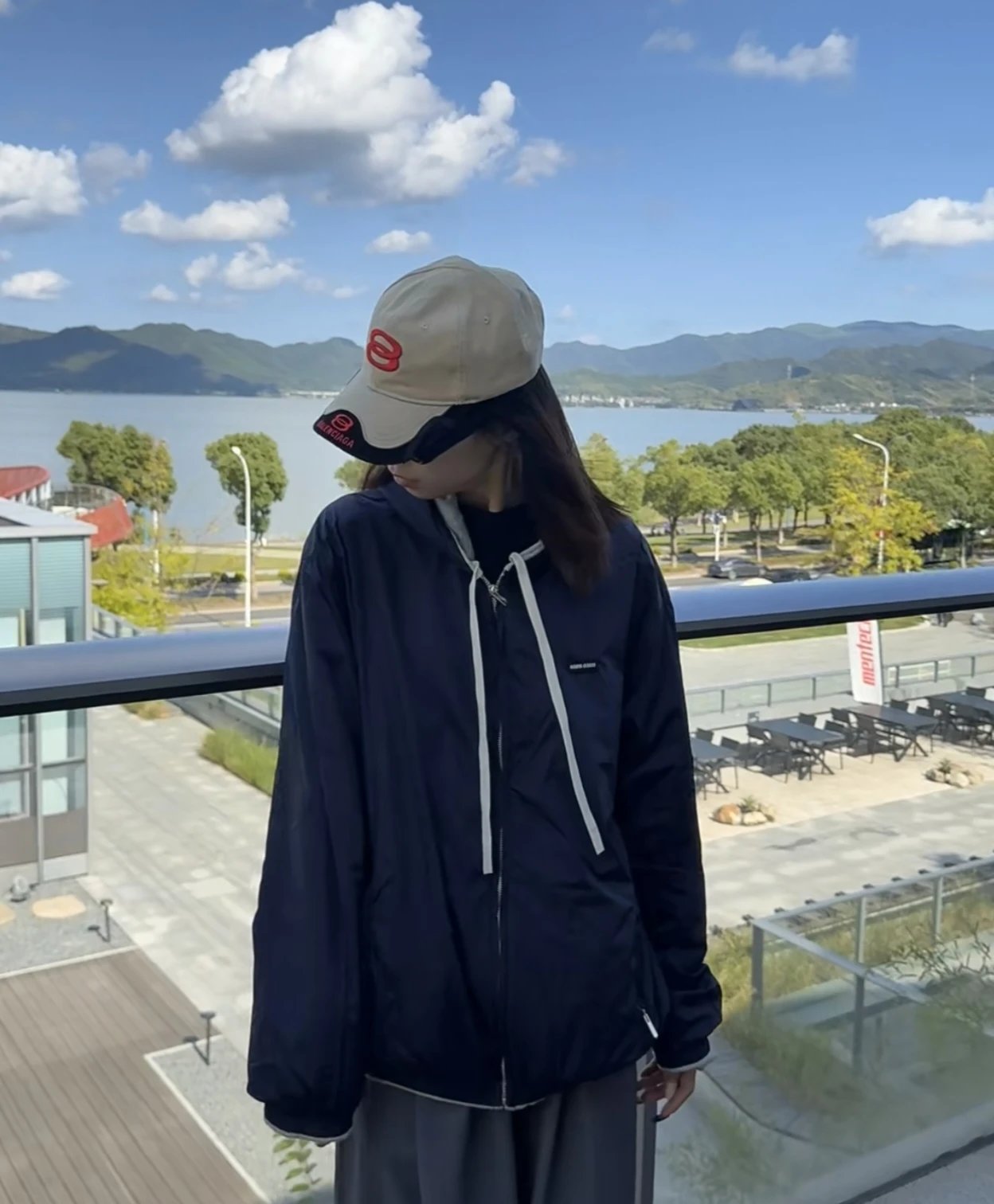 Navy balcony reference