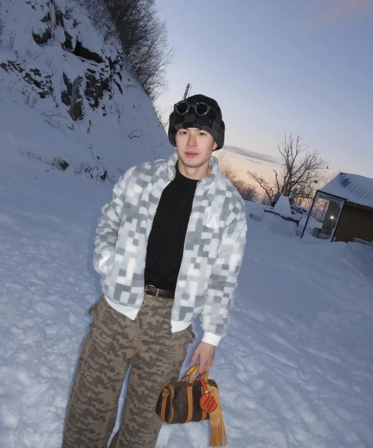 RD-C216 · Block-Pattern Fleece Jacket showcase view 5