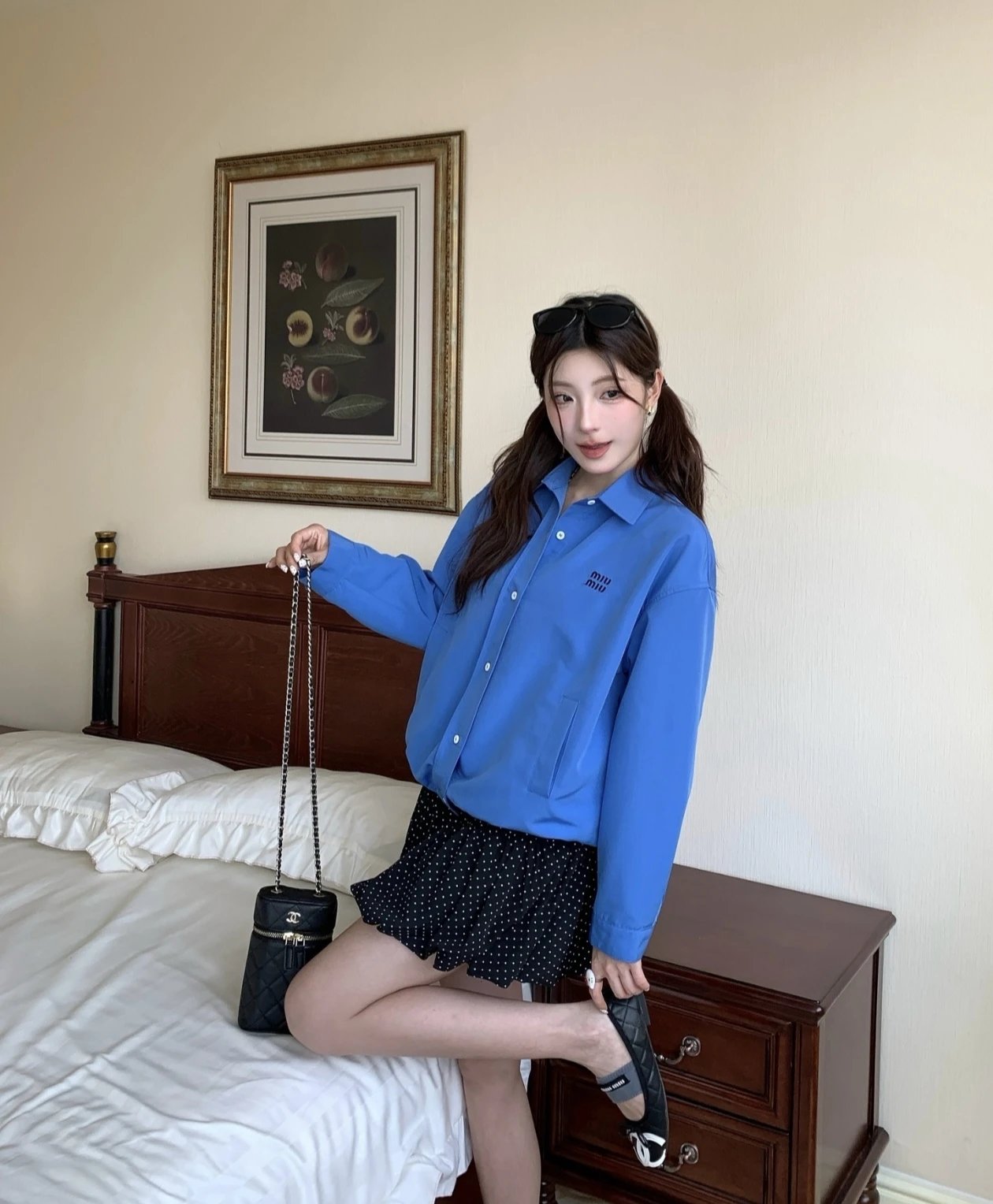 RD-C139 · Silk-Finish Poplin Overshirt showcase view 6