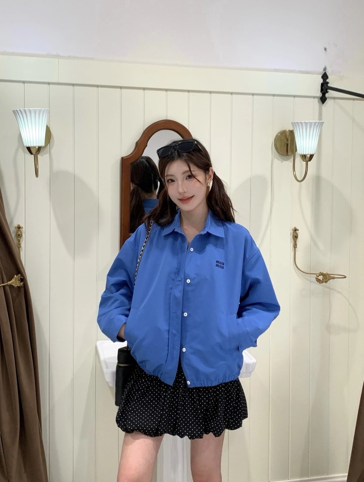 RD-C139 · Silk-Finish Poplin Overshirt showcase view 7