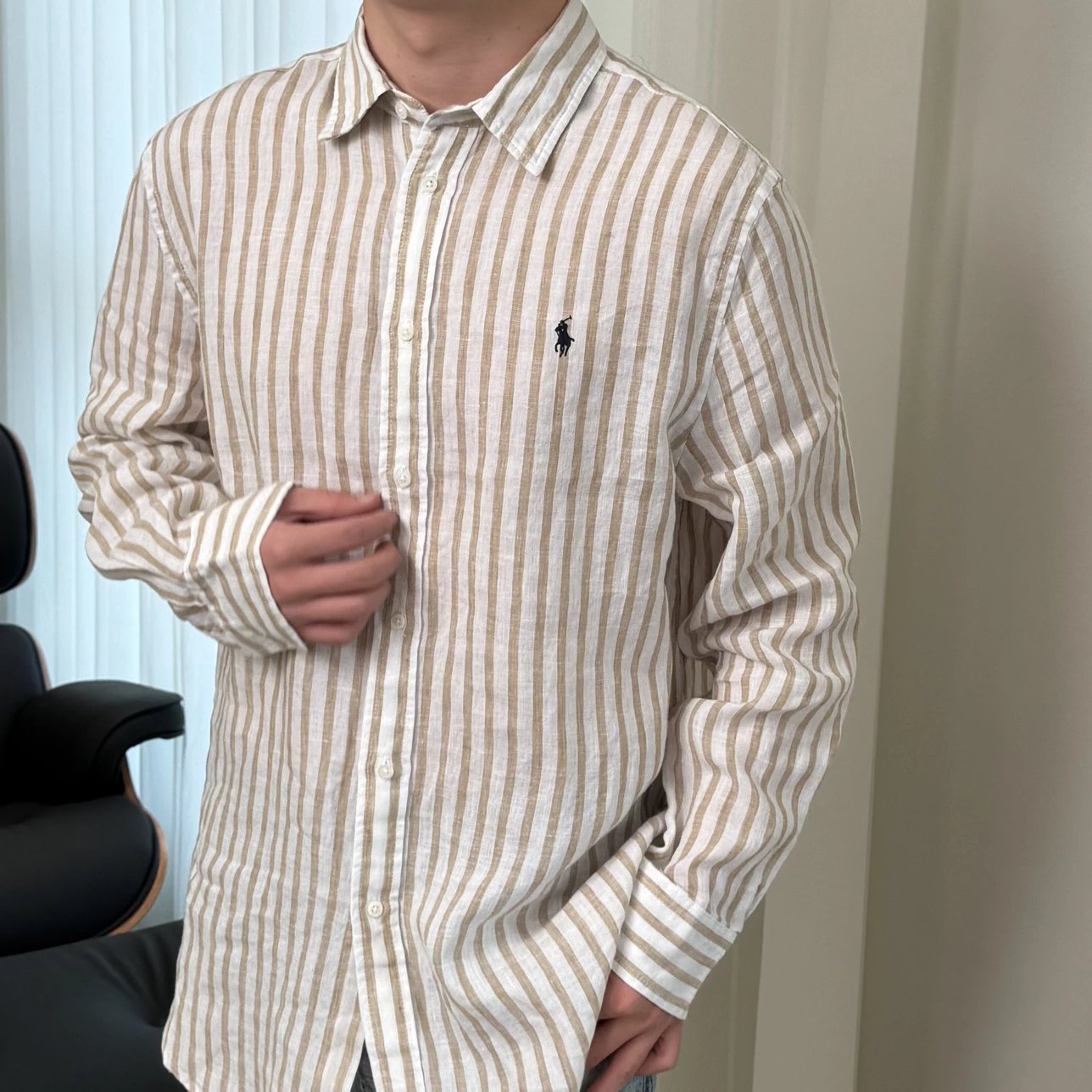 RD-C147 · Striped Linen Shirt showcase view 4