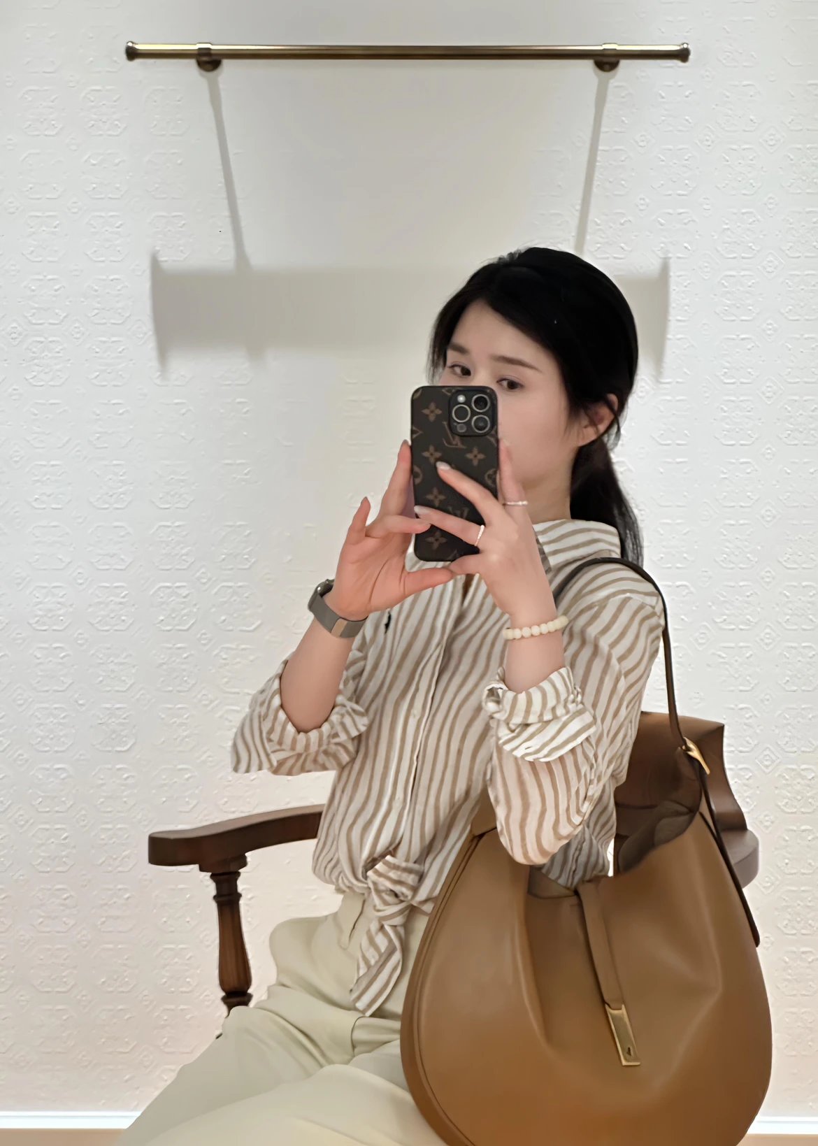RD-C147 · Striped Linen Shirt showcase view 9