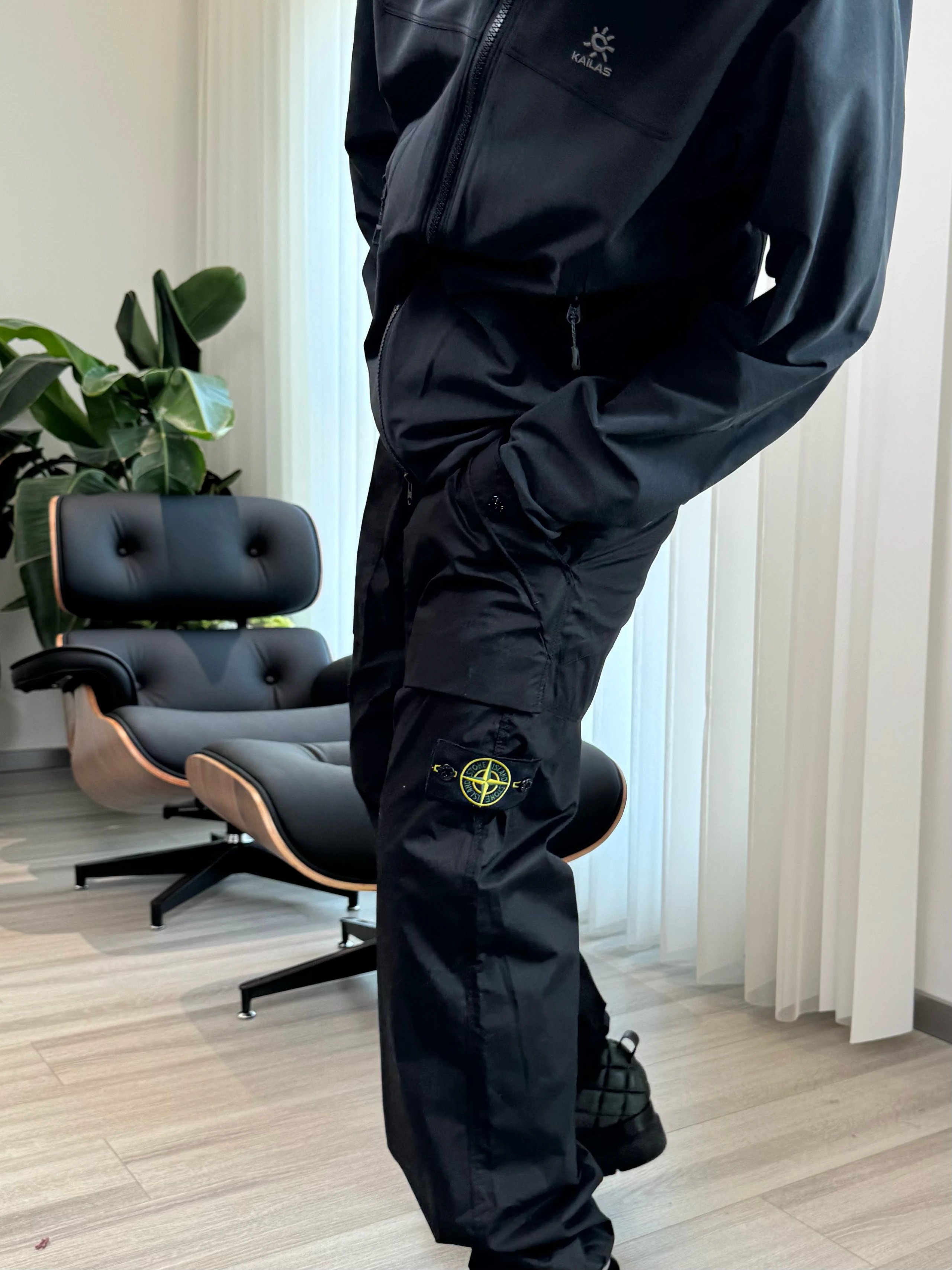 RD-C159 · Technical Badge Cargo Trousers showcase view 5