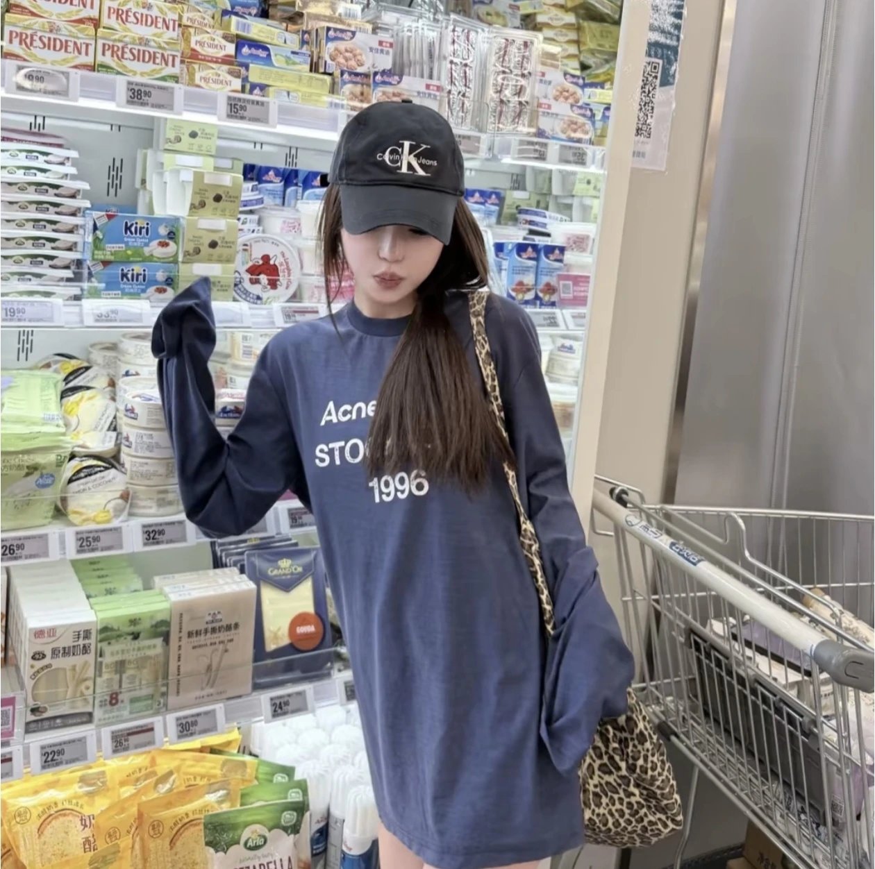 RD-C017 · Washed 1996 Graphic Long-Sleeve T-Shirt showcase view 3