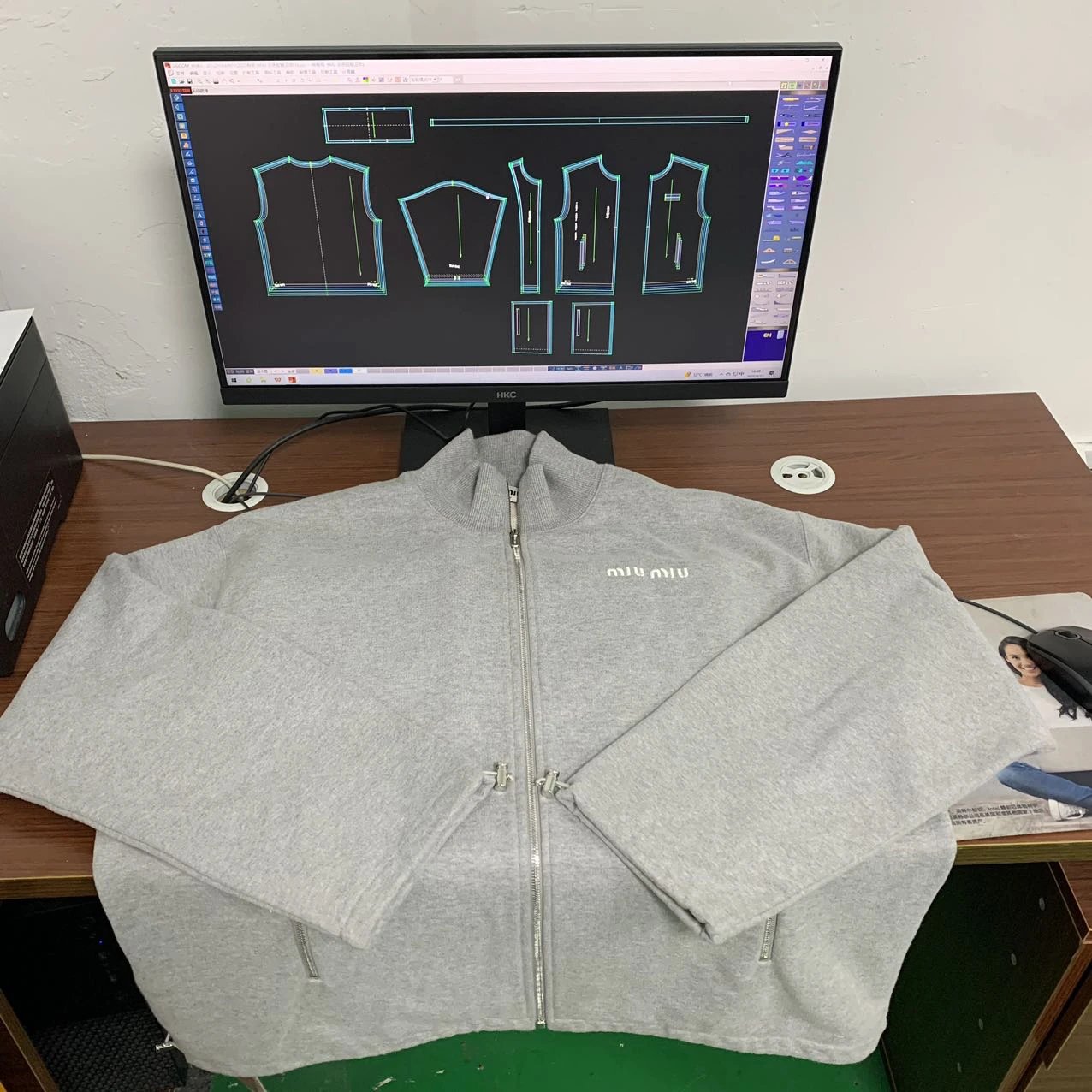 Computer pattern layout