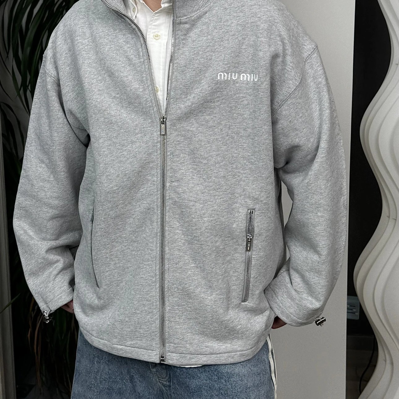 RD-C036 · Zip-Neck Cotton Sweatshirt showcase view 6