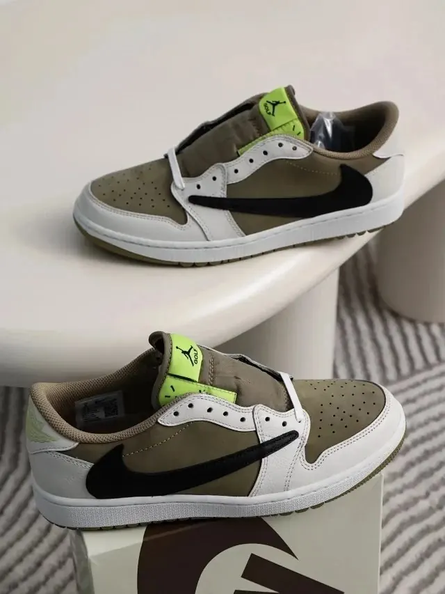 RD-S005 · Olive and White Golf Low-Top showcase view 3