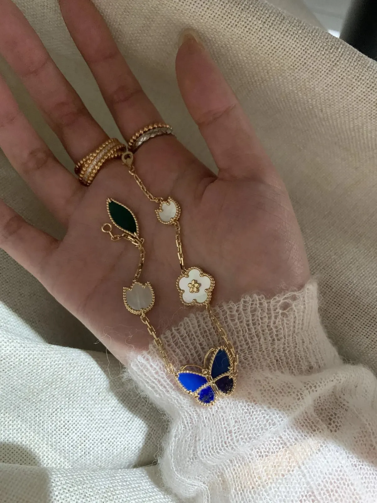 RD-A001 · Butterfly and Floral Motif Bracelet showcase view 4