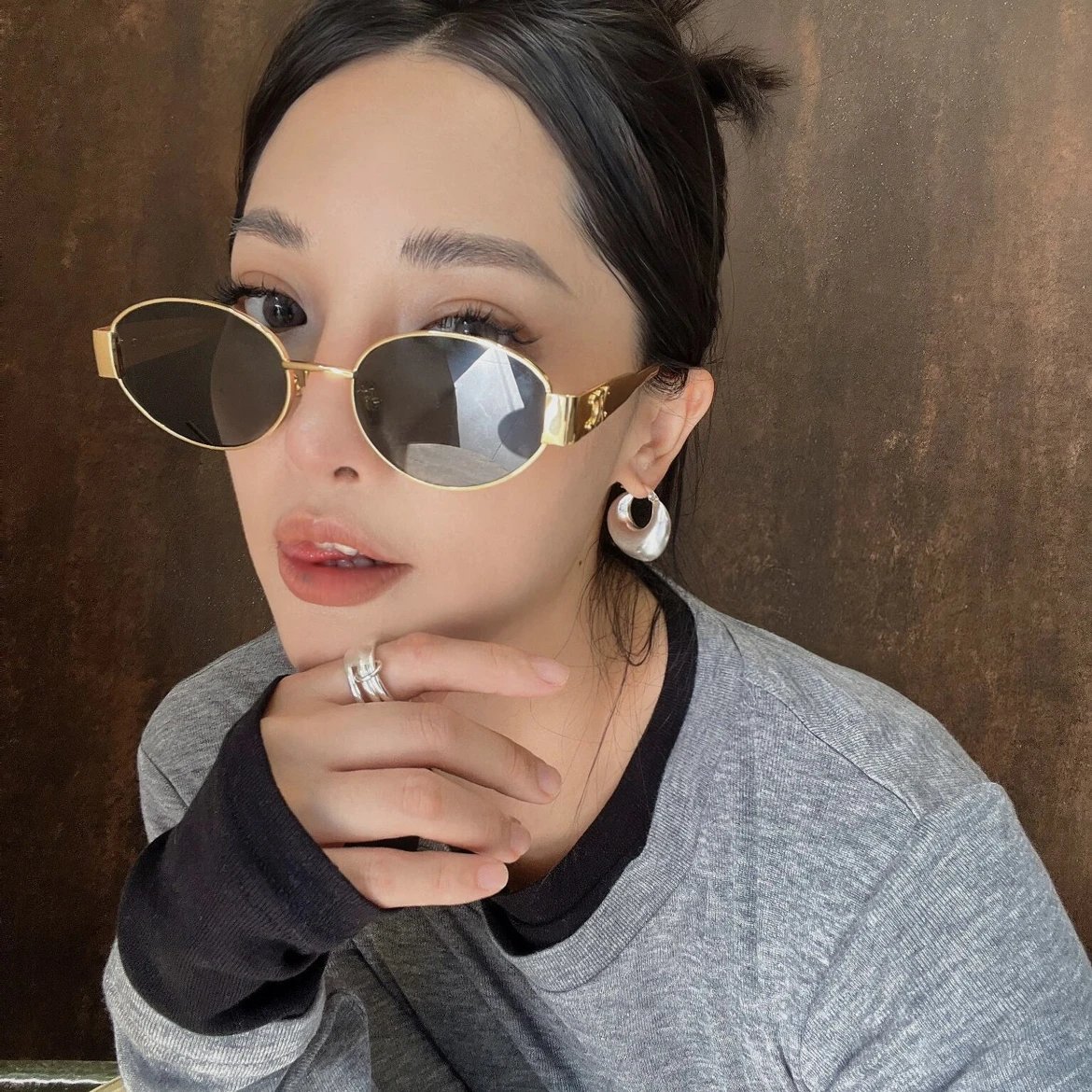 RD-A006 · Oval Metal Sunglasses showcase view 1