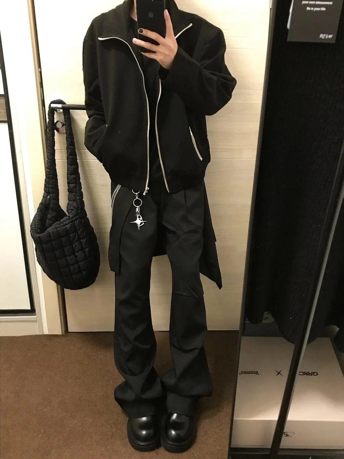 RD-C406 · Black Flared Trousers showcase view 4