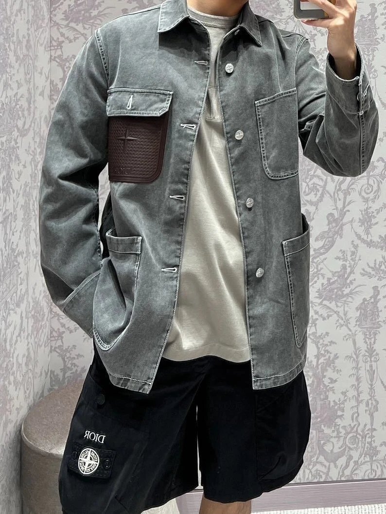 RD-C281 · Logo-Patch Cargo Shorts showcase view 3