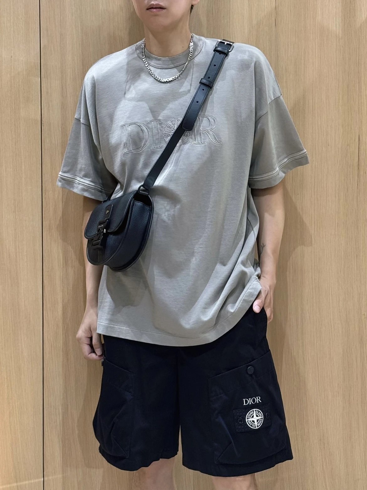 RD-C281 · Logo-Patch Cargo Shorts showcase view 5