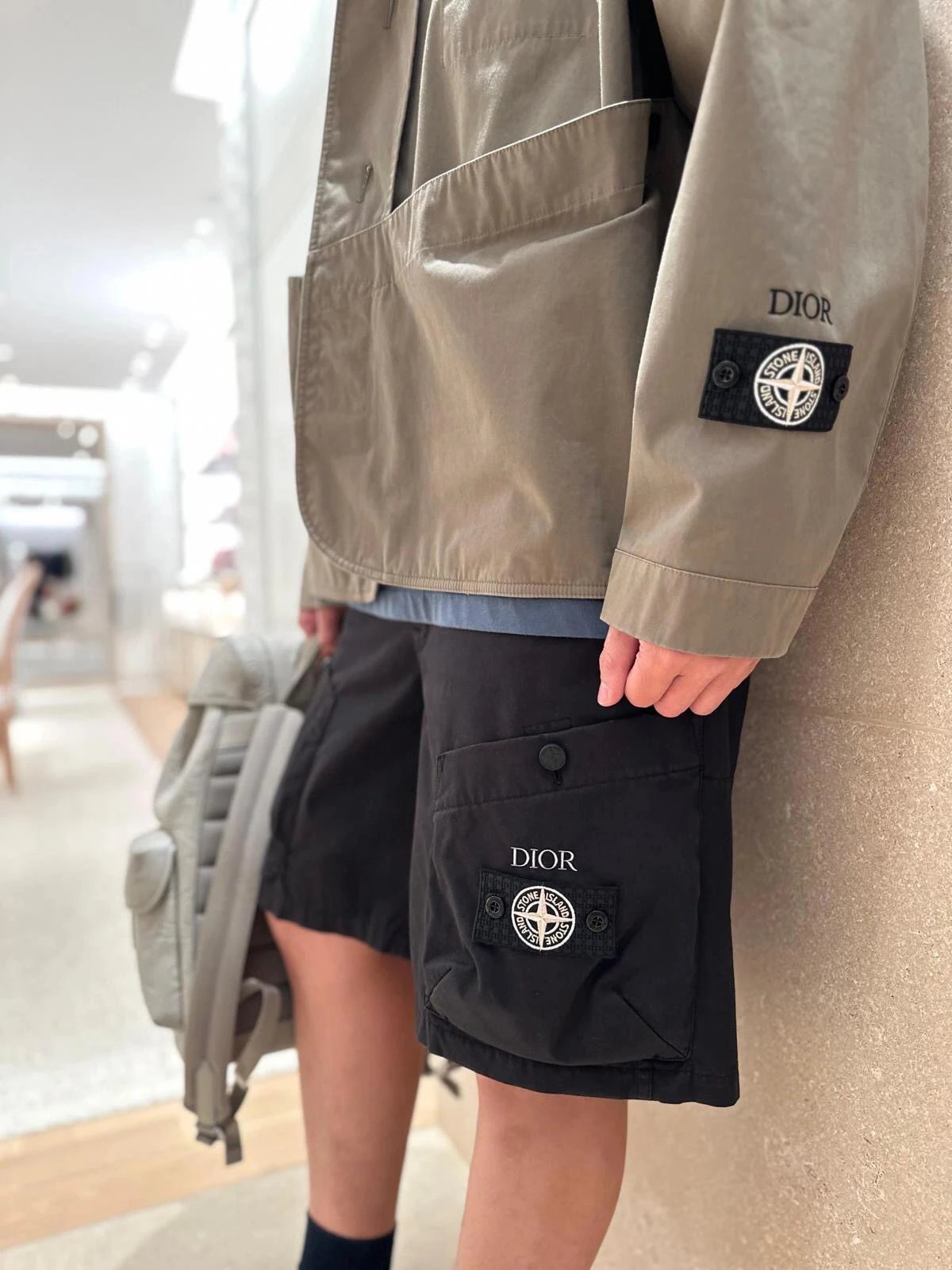 RD-C281 · Logo-Patch Cargo Shorts showcase view 8