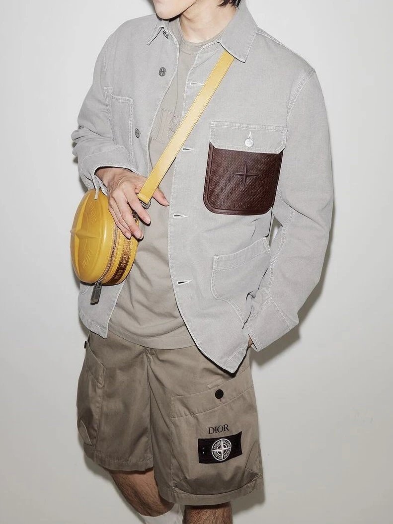 RD-C281 · Logo-Patch Cargo Shorts showcase view 9