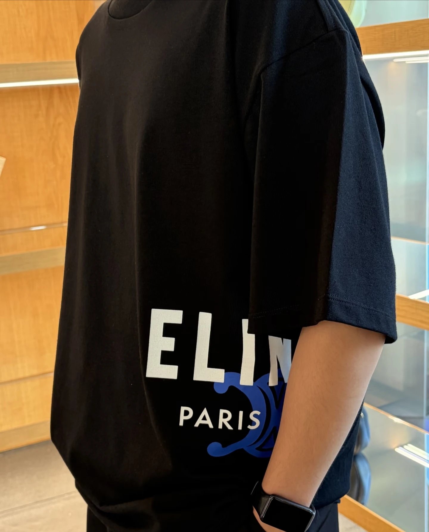 RD-C115 · Logo Cotton Crew-Neck T-Shirt showcase view 4