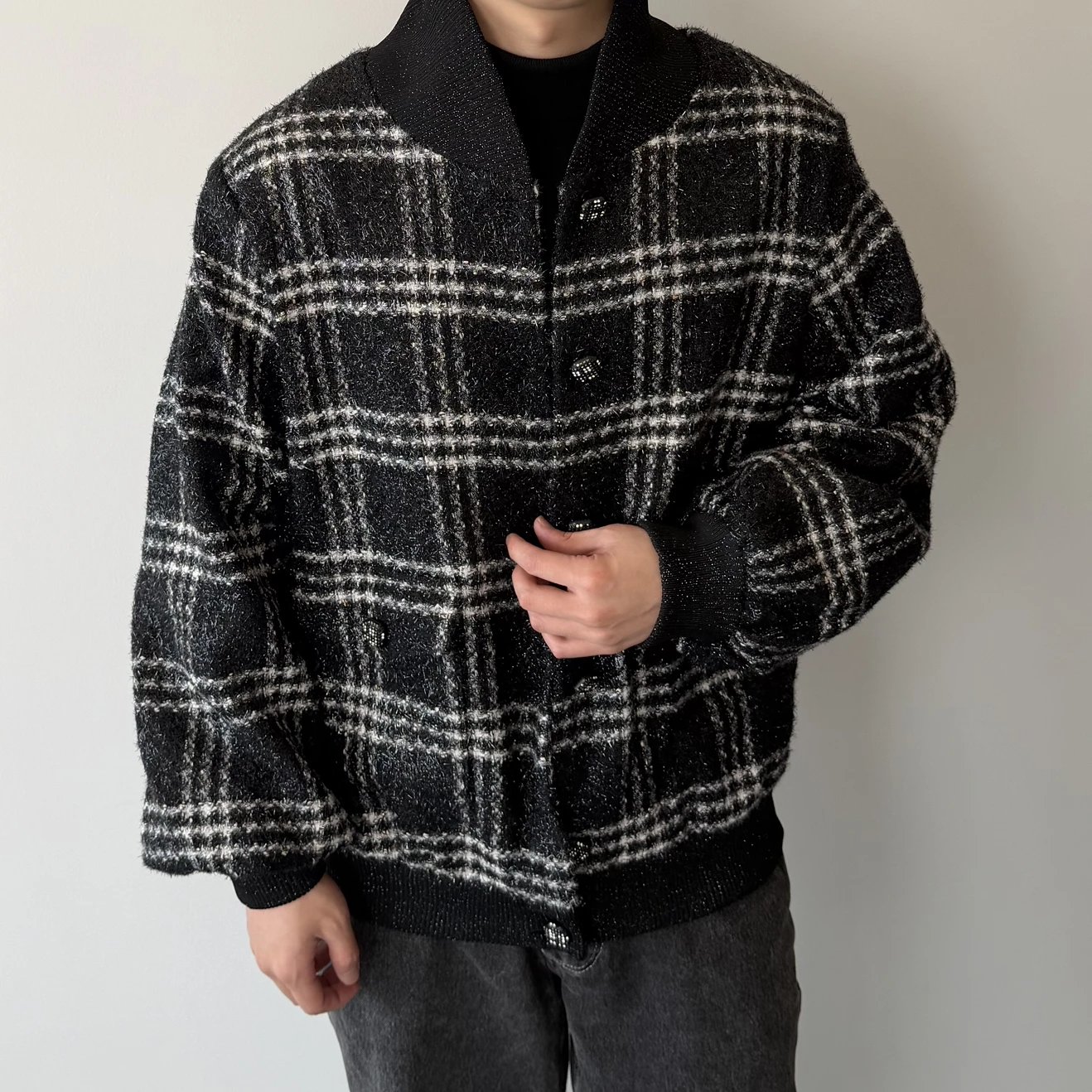 RD-C039 · Black and White Tweed Bomber Jacket showcase view 7