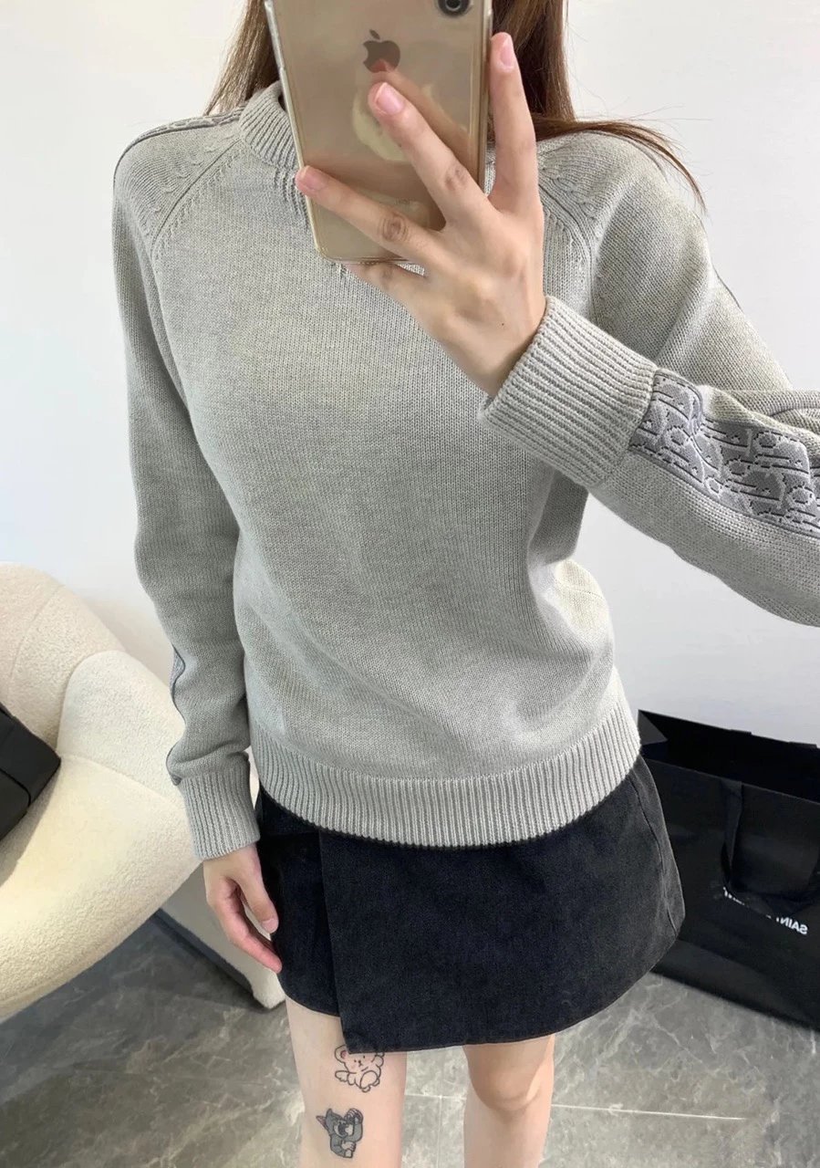 RD-C350 · Monogram-Tape Crewneck Sweater showcase view 6
