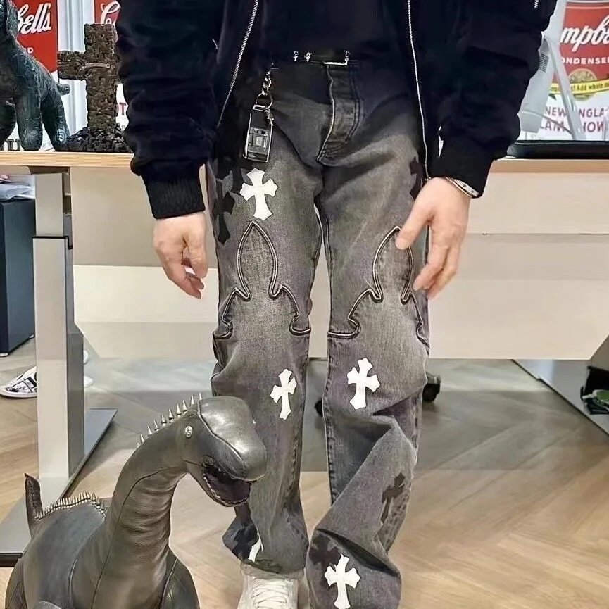 RD-C016 · Cross-Appliqué Washed Jeans showcase view 1