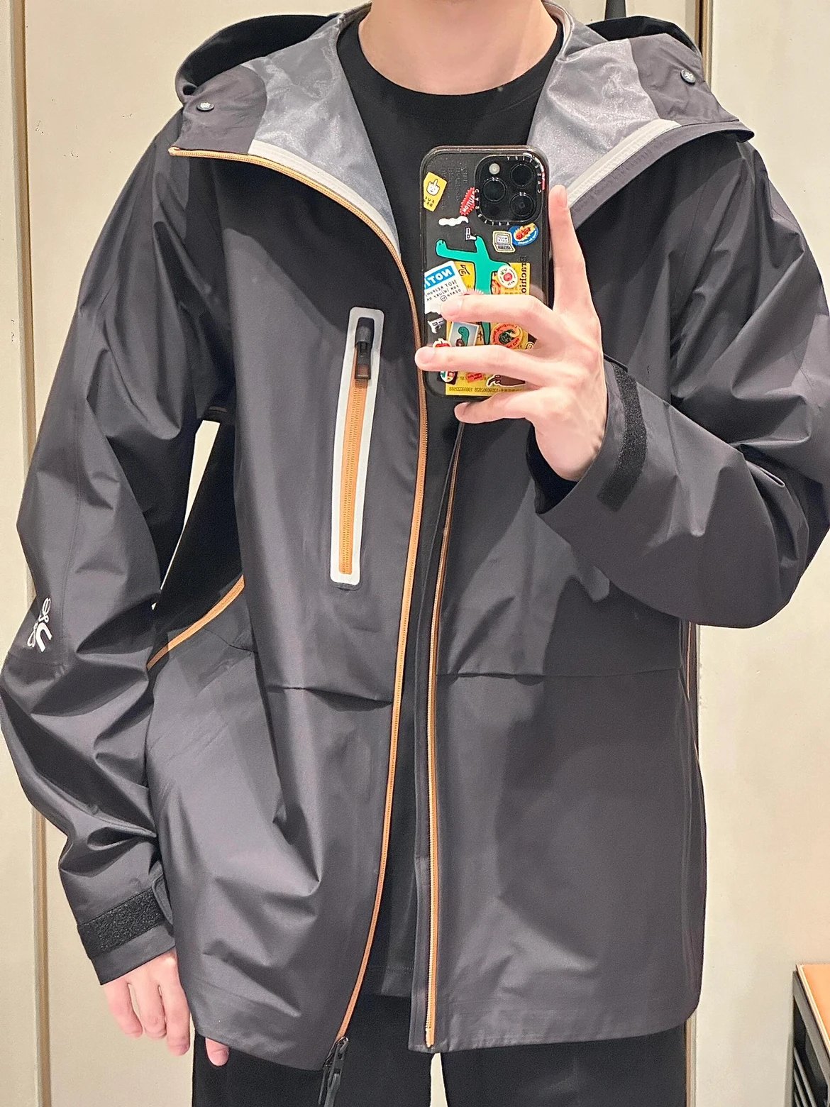 RD-C030 · Hooded Shell Jacket showcase view 4