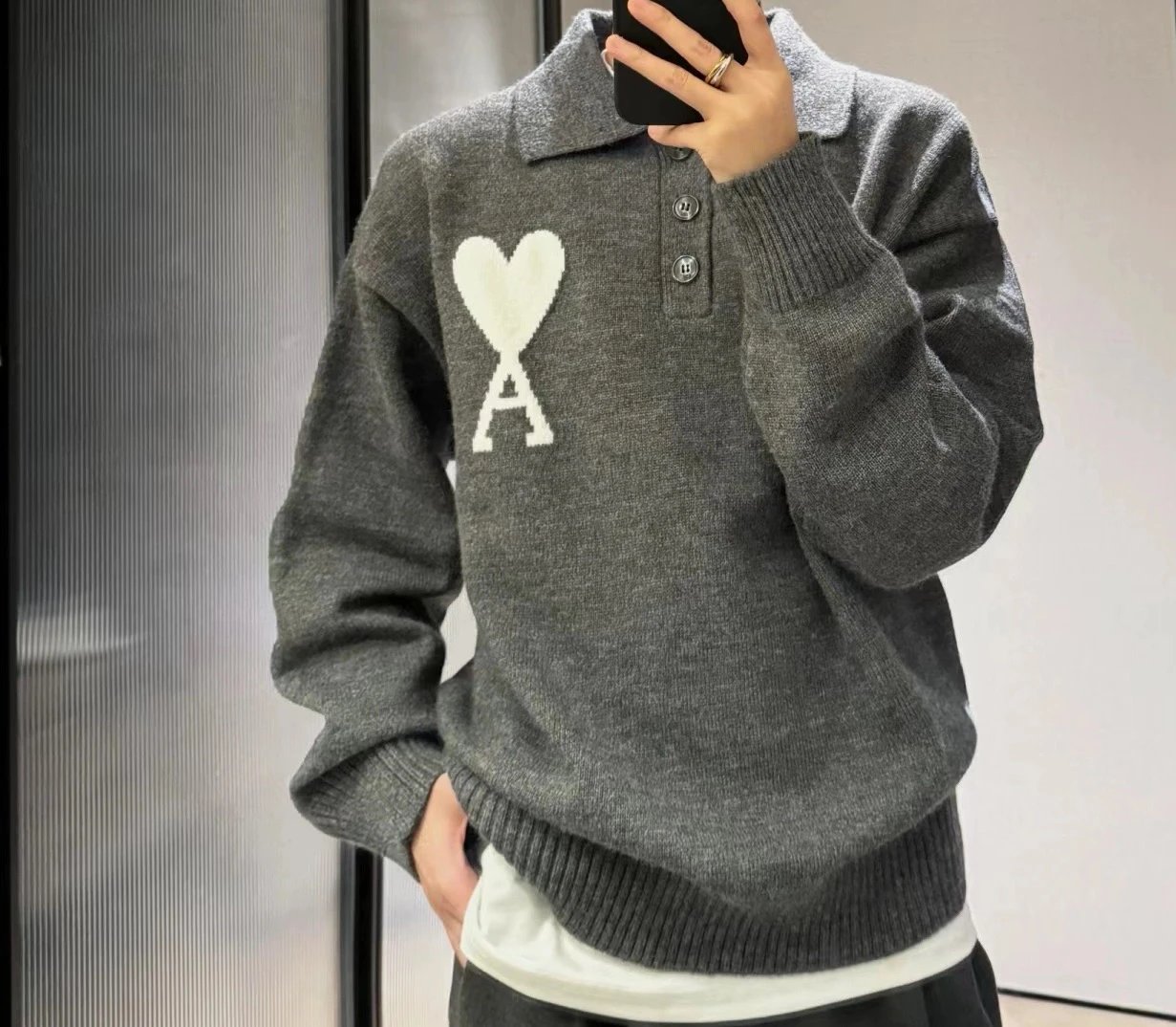 RD-C352 · White Heart Polo-Neck Wool Knit Sweater showcase view 4