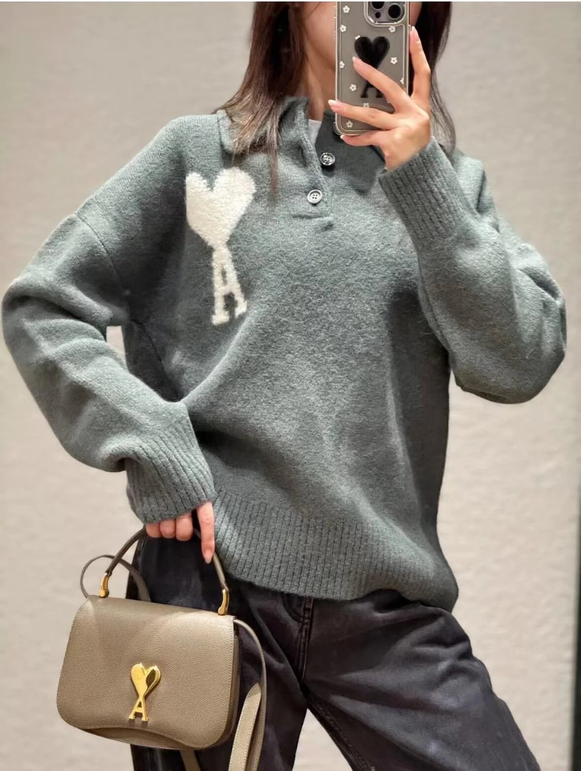 RD-C352 · White Heart Polo-Neck Wool Knit Sweater showcase view 2