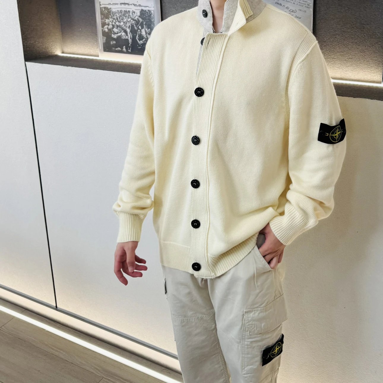 RD-C029 · Stand-Collar Wool-Knit Jacket showcase view 5