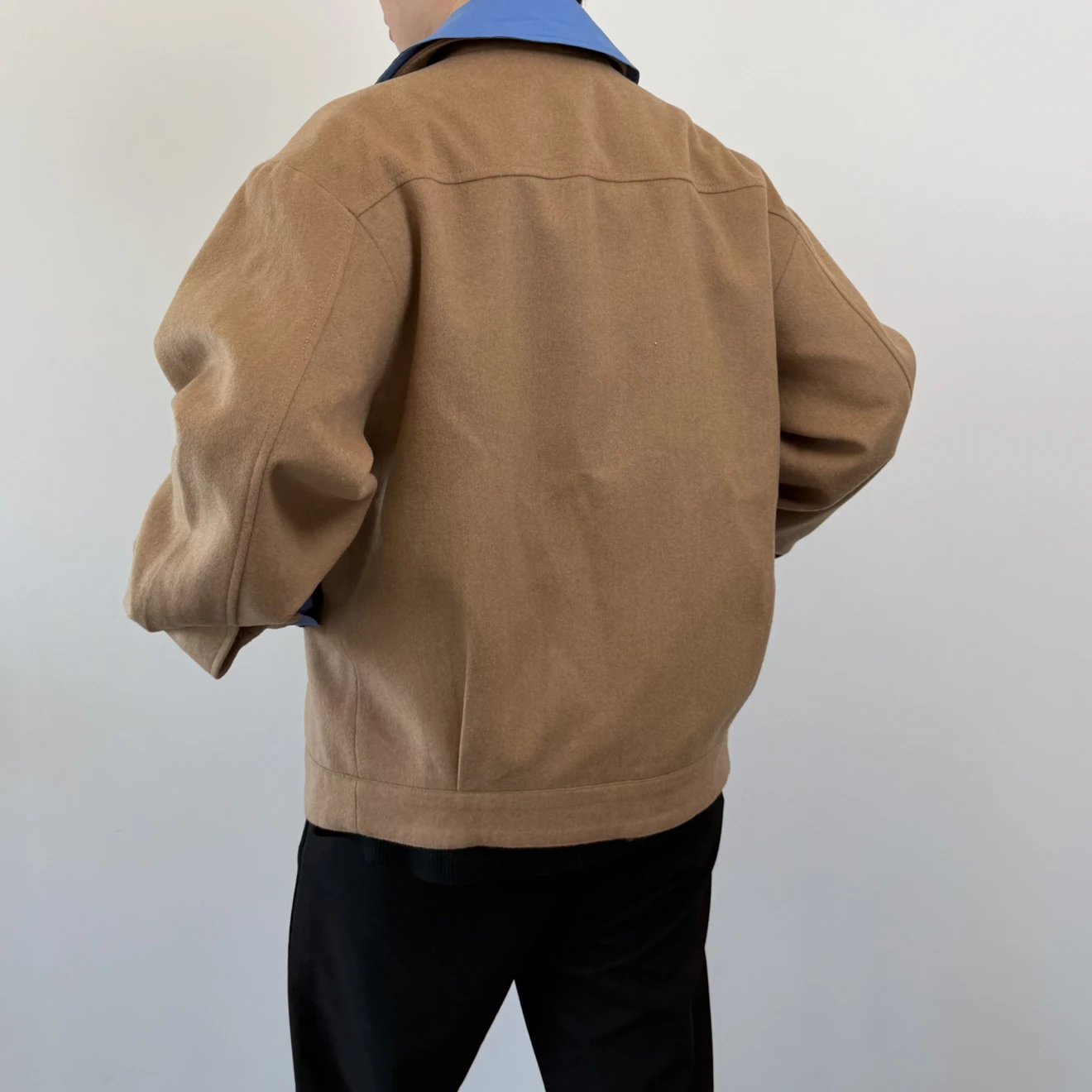 RD-C028 · Camel Hair Contrast-Collar Jacket showcase view 7