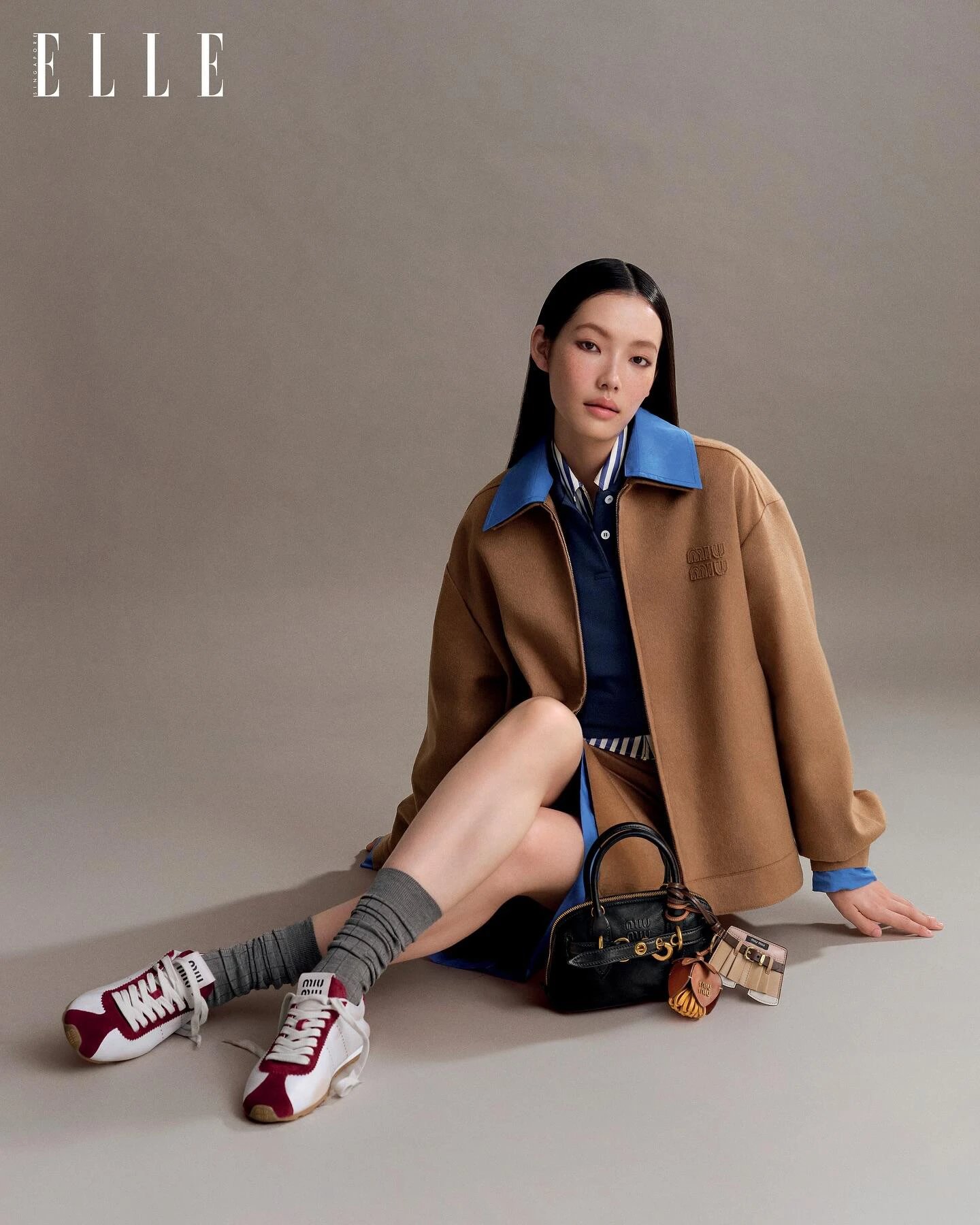 RD-C028 · Camel Hair Contrast-Collar Jacket showcase view 4