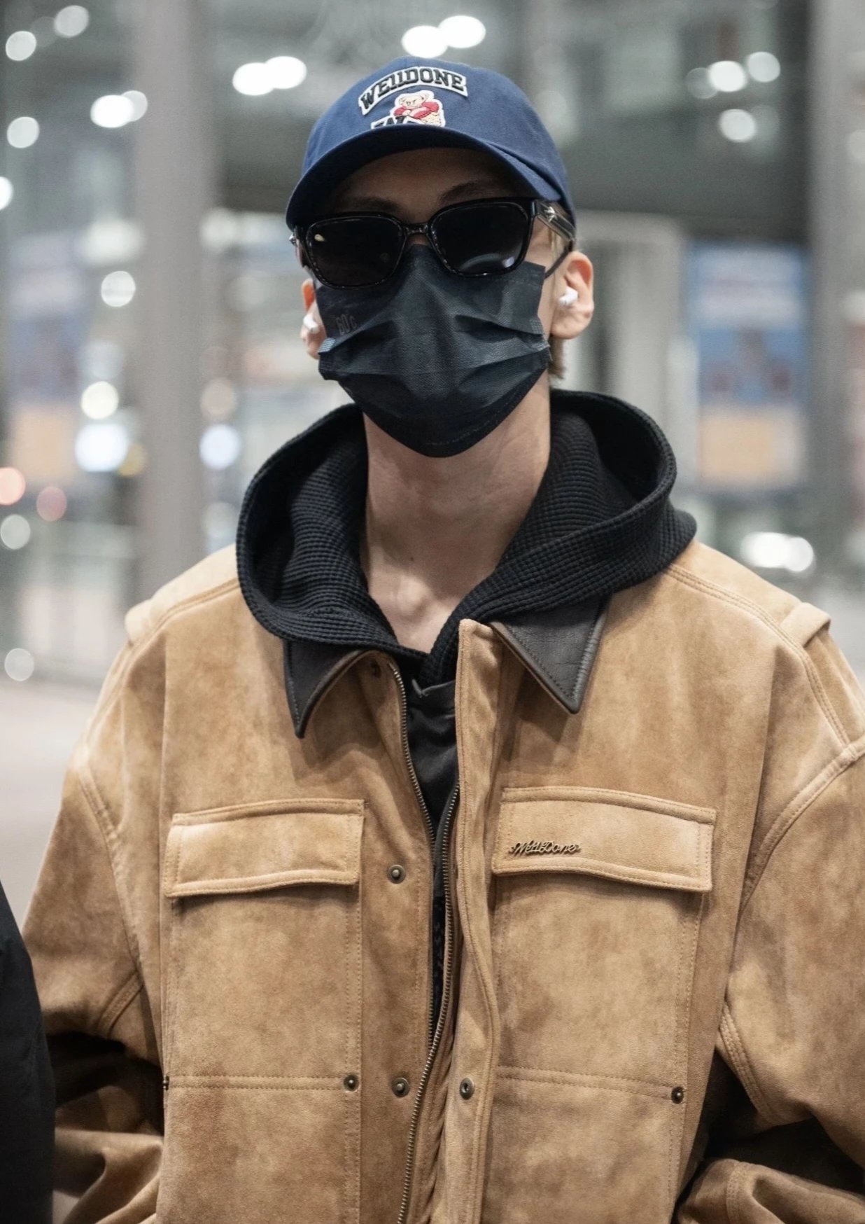 RD-C026 · Faux Suede Padded Jacket showcase view 5