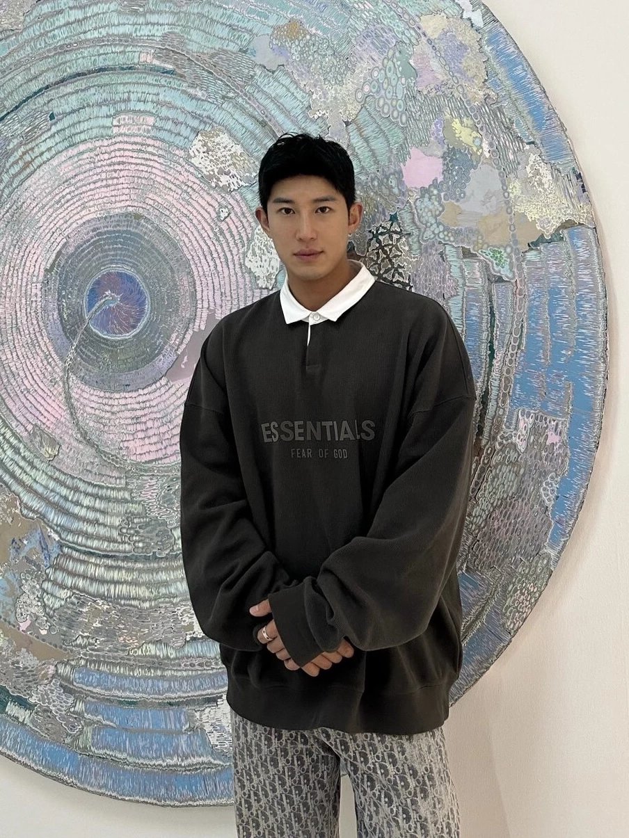 RD-C390 · Fog 3D Letter Relaxed Long-Sleeve Polo showcase view 8