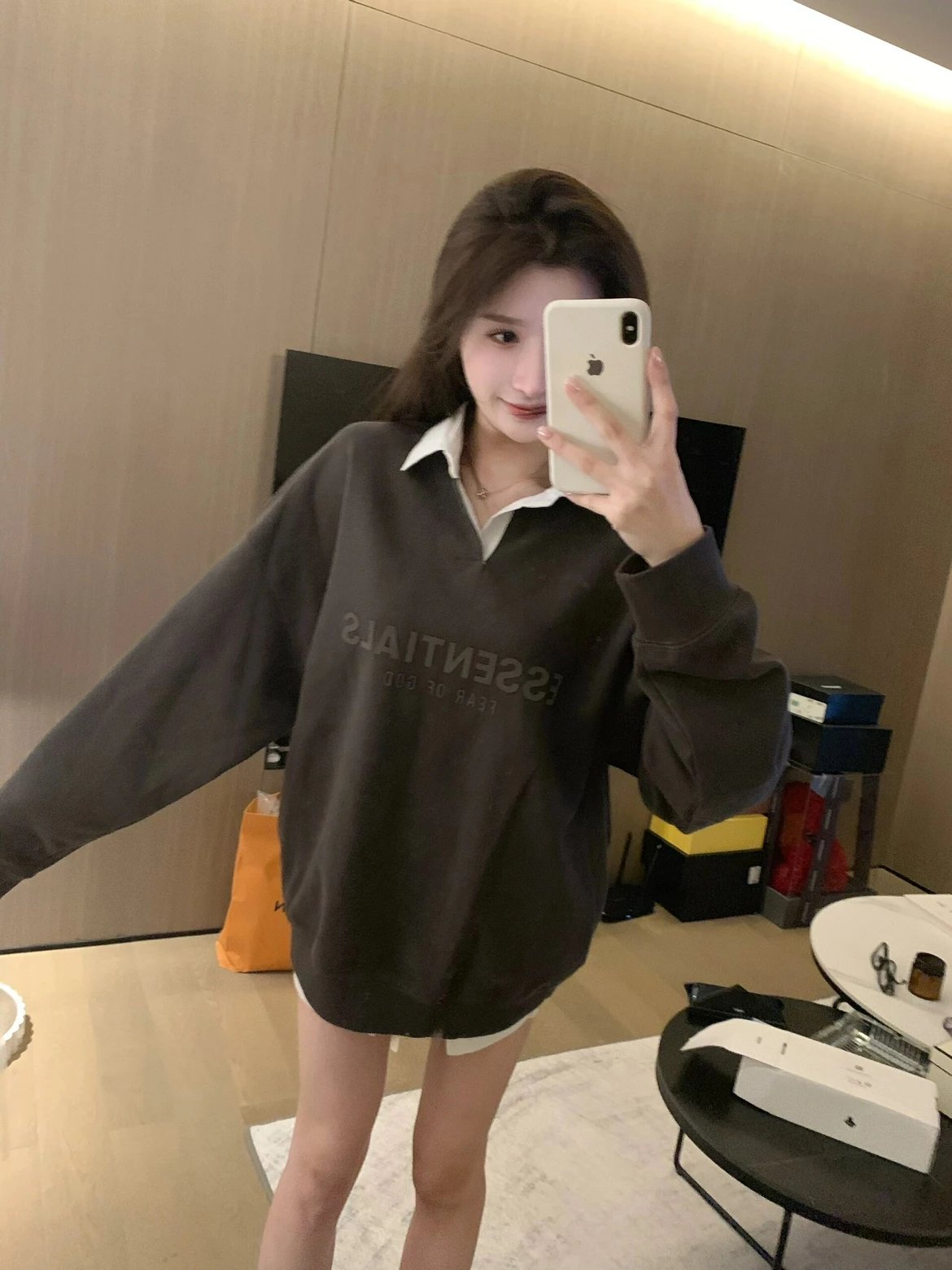 RD-C390 · Fog 3D Letter Relaxed Long-Sleeve Polo showcase view 12