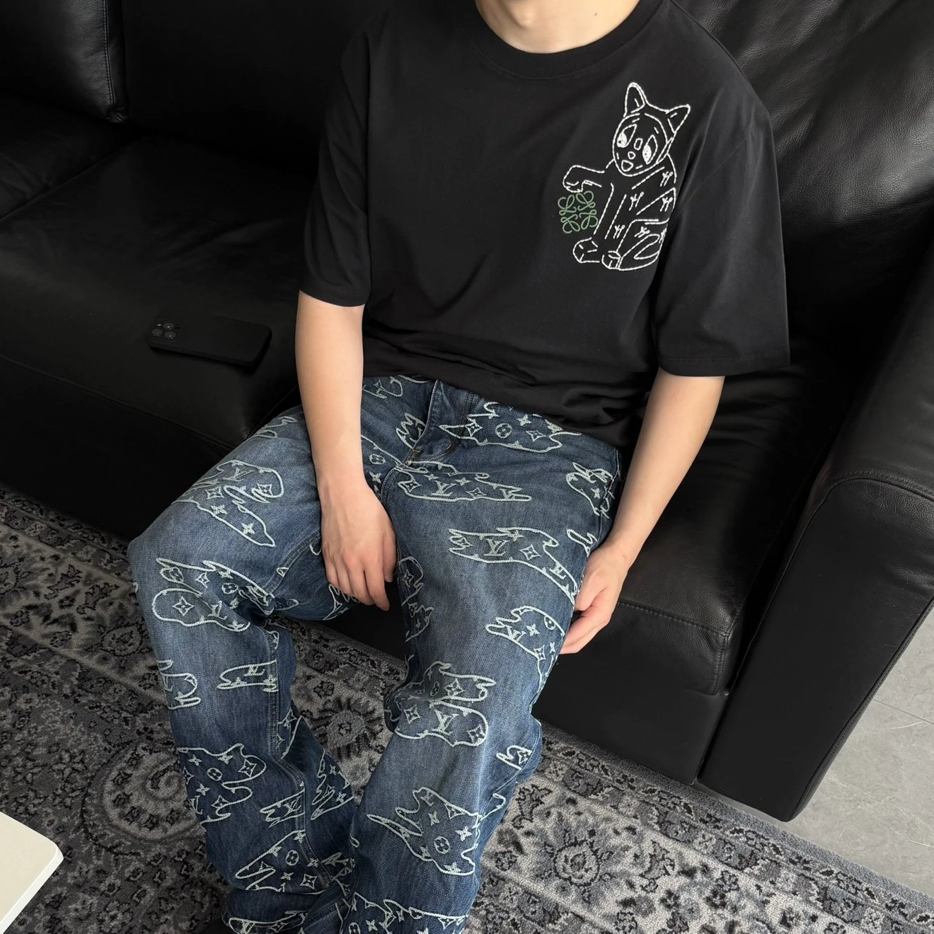 RD-C125 · Embroidered Cat T-Shirt showcase view 1