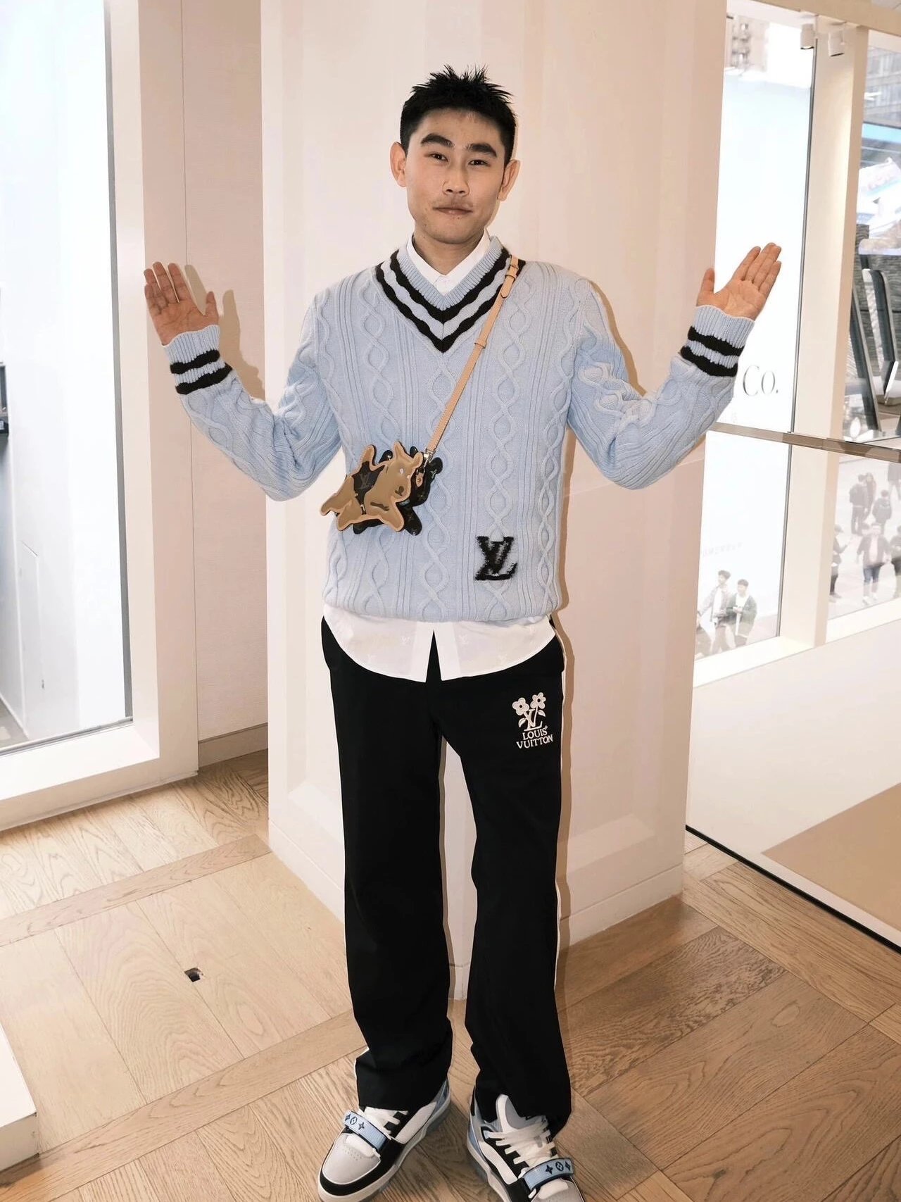 RD-C407 · Floral Embroidered Cable-Panel Track Pants showcase view 7