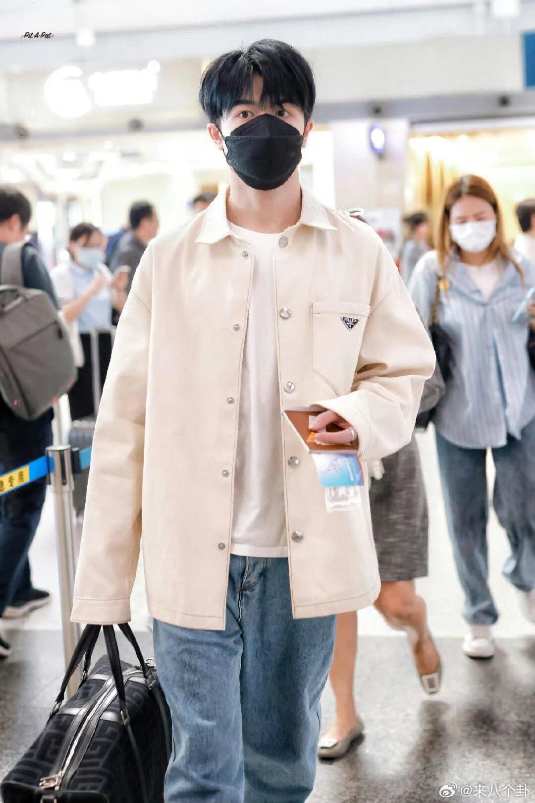 RD-C329 · Beige Dirty-Dyed Denim Overshirt showcase view 14