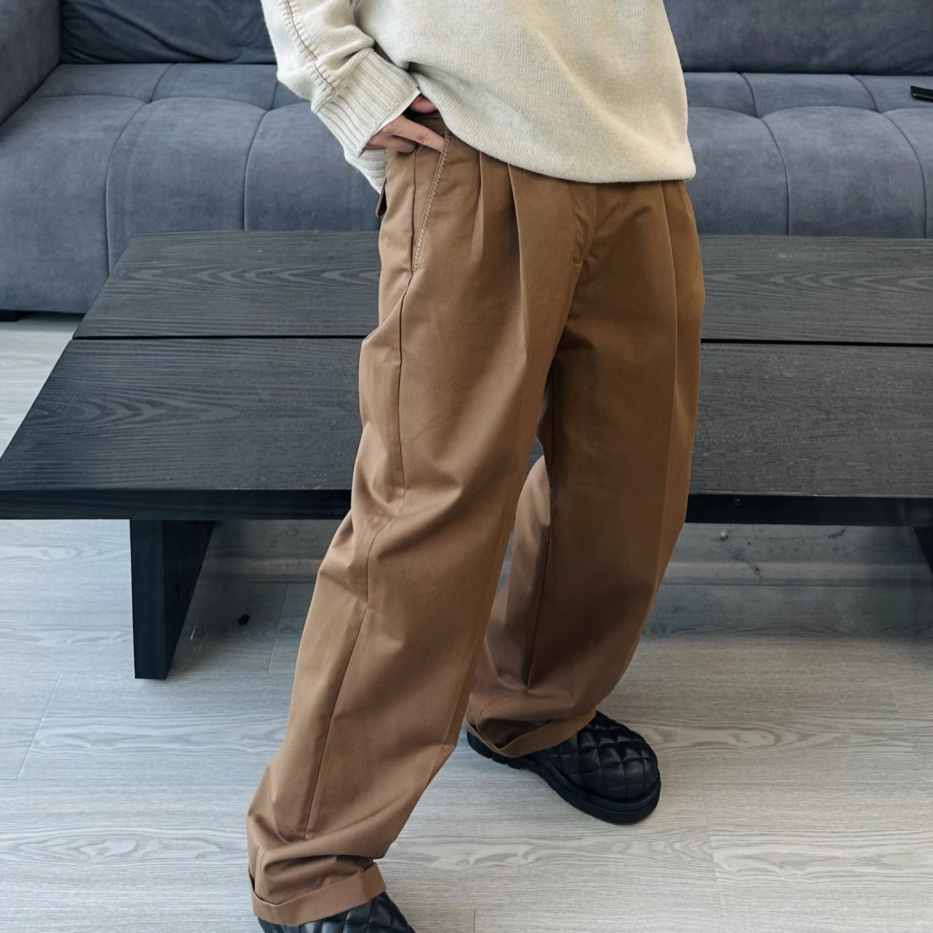 RD-C403 · Collaboration Twill Straight-Leg Trousers showcase view 10