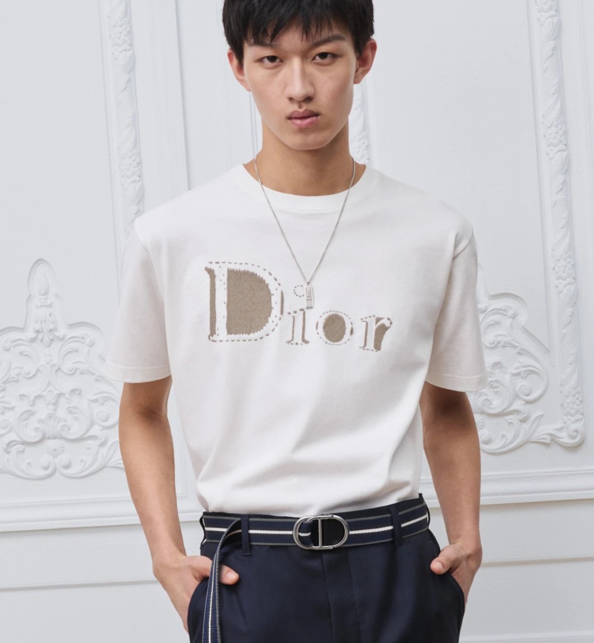 RD-C129 · Dotted Matte Embroidered T-Shirt showcase view 3