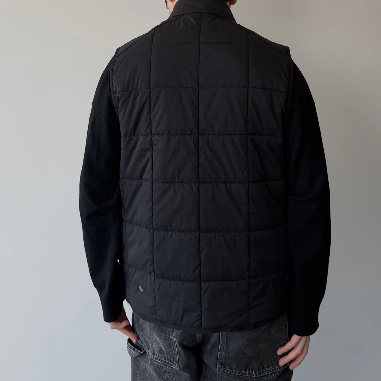 RD-C311 · Lightweight Insulated Vest showcase view 4