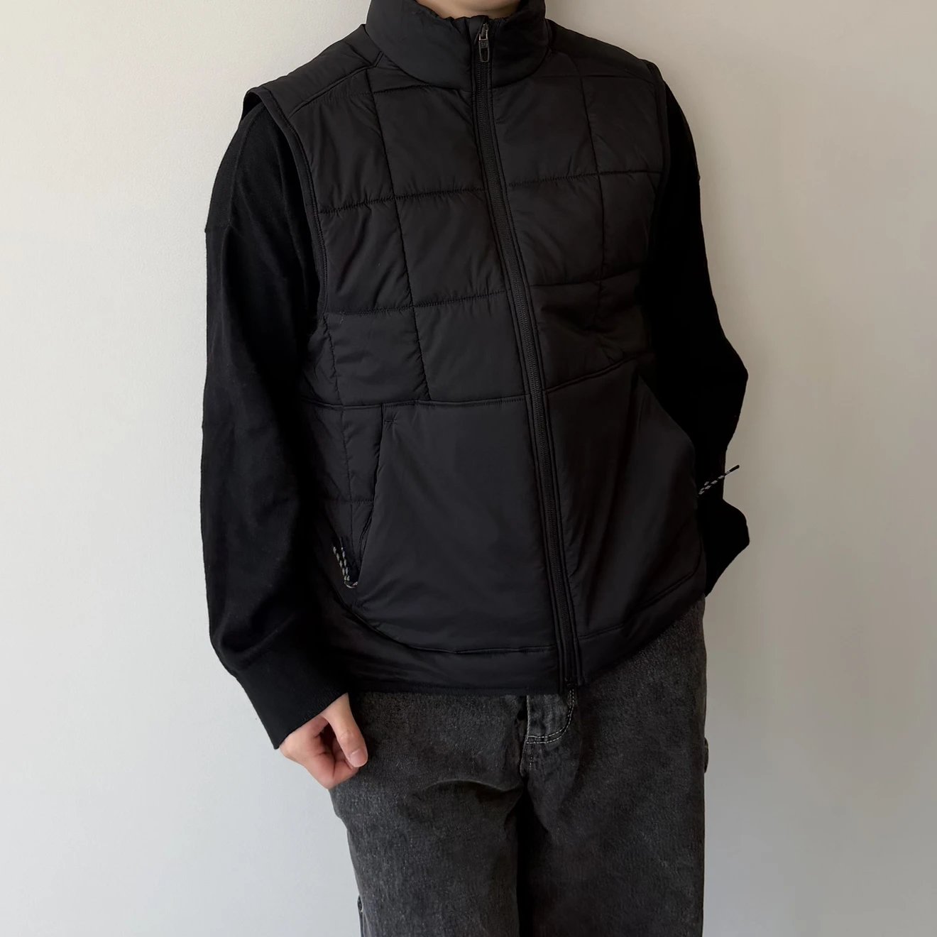 RD-C311 · Lightweight Insulated Vest showcase view 6
